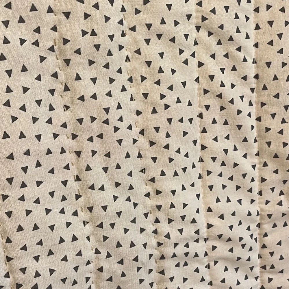 DOG quilt or lap quilt hand crafted NEW